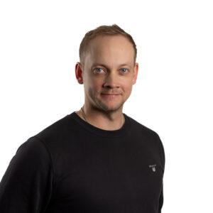 Manu Vehniä