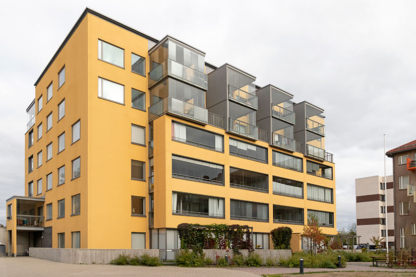 Piirustuksesta valmiiseen parvekkeeseen